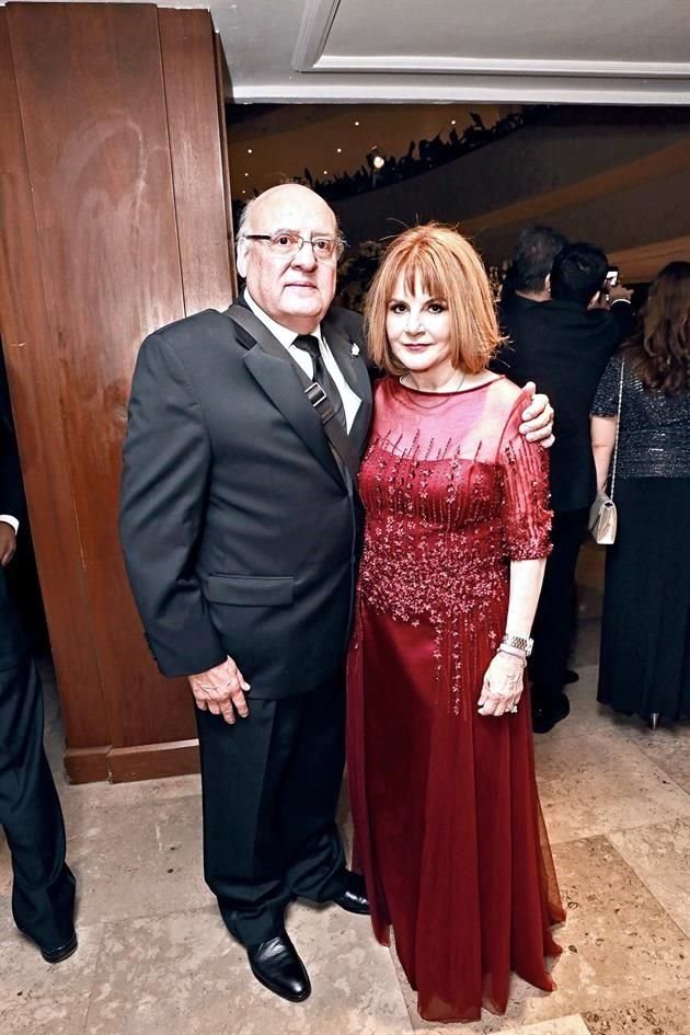 Octavio García Corral y Ana María Menchaca de García Corral