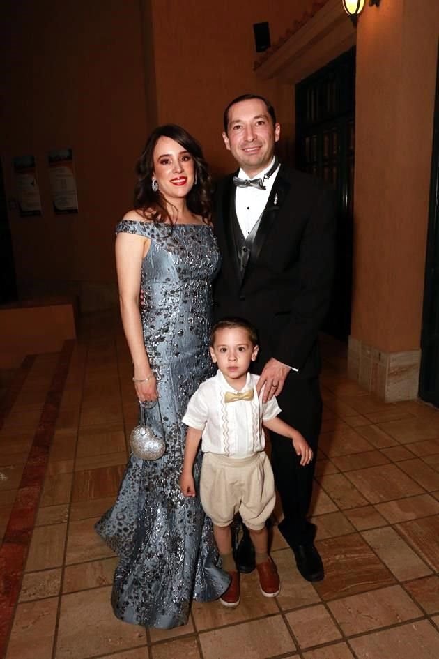 Lissy Rodríguez de Leal, Ricardo Leal Ballesteros y Ricardo Leal Rodríguez