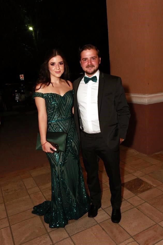 Andrea Villarreal y Ballo Cárdenas