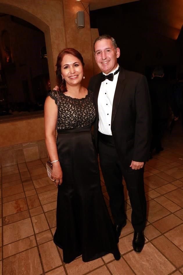 Rosantina de Uribe y Gerardo Uribe