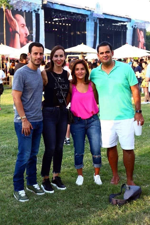 Raúl Elizondo, Ale Almaguer de Elizondo, Ana Sofía Durán de Paláu y Sergio Paláu