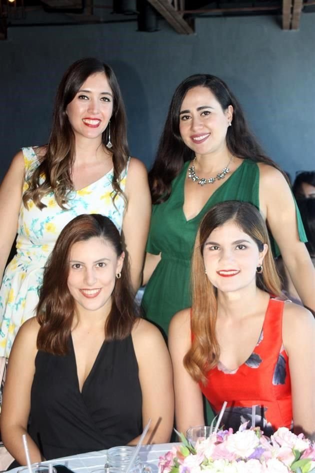 Paulina González, Ely Reyes, Marcela Martínez y Romelia Ramírez