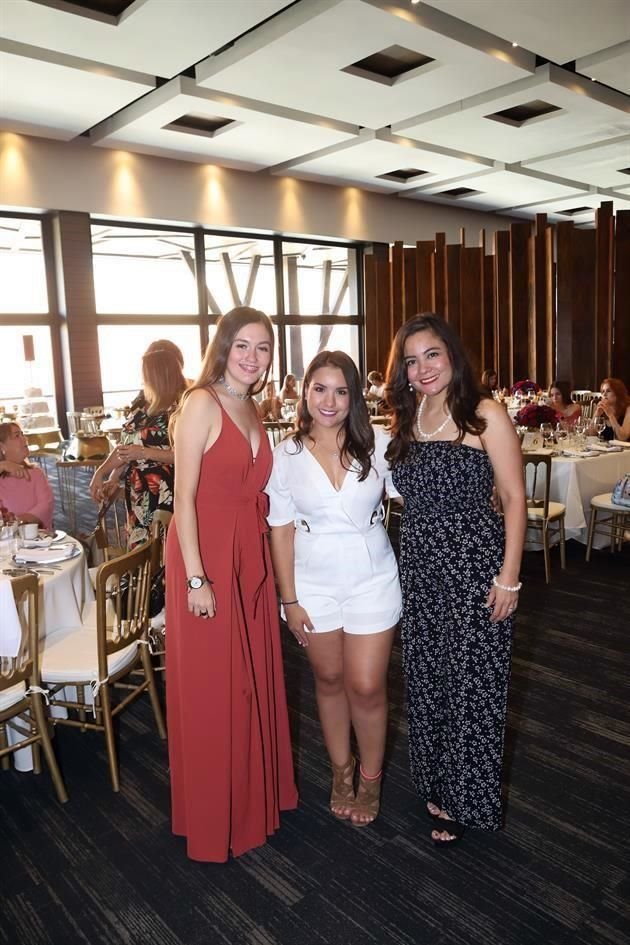 Kassandra Elizondo, Caro Noriega y Nohemí Noriega