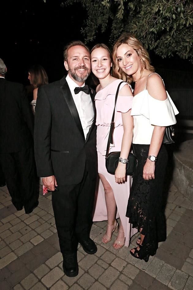Jaime Zavala Villarreal, Kristanna Zavala Cantú y Mariela Cantú de Zavala