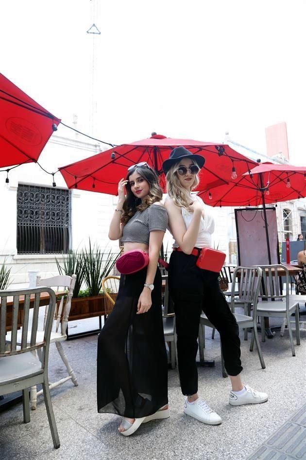 Nathalia Salinas Saldaña y Bárbara Denise García González