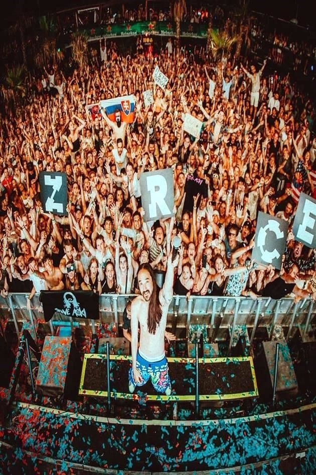 Steve Aoki