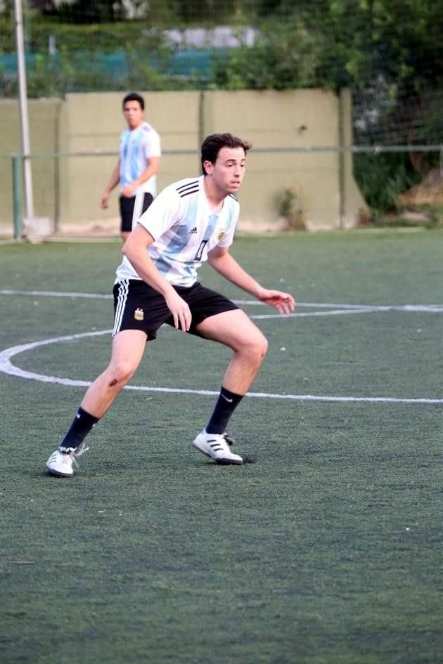Alberto Vallejo, de Tampico