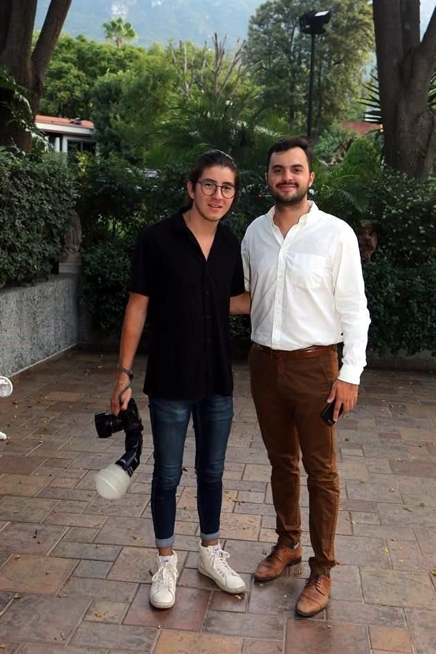 Ian Lee y Adrián Álvarez