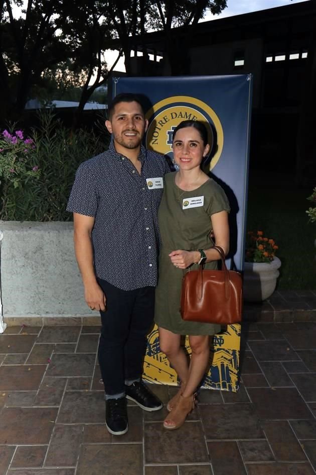 Érick Flores y Melissa Hinojosa