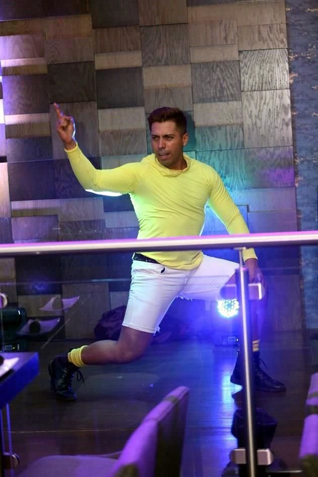 Personificaron a Magneto con la canción Vuela, Vuela