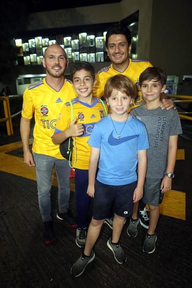 Luis Carlos Treviño, Marcelo García, Cristiano Llano, Diego Arce y Pedro Arce