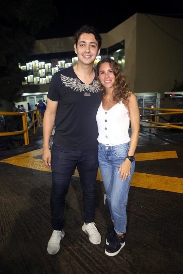Karim Muñoz y Lorena Martínez