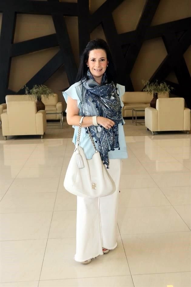 Mónica Pizá de Tirán