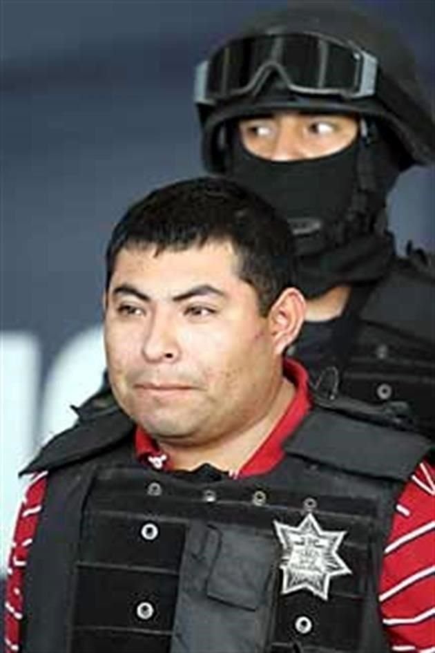 Originario del Municipio de Aquismón, San Luis Potosí, González fue detenido el 7 de noviembre de 2008 en Reynosa, Tamaulipas.