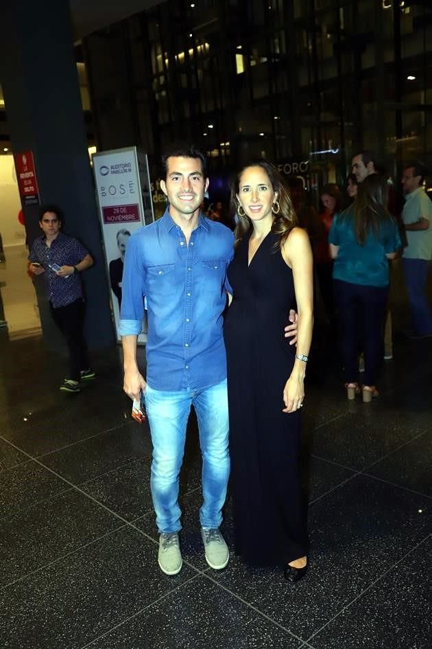 Ricardo Treviño y Mariana Rodríguez