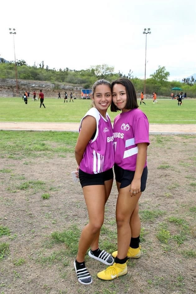 Mariana Pereda y Valeria Ruiz