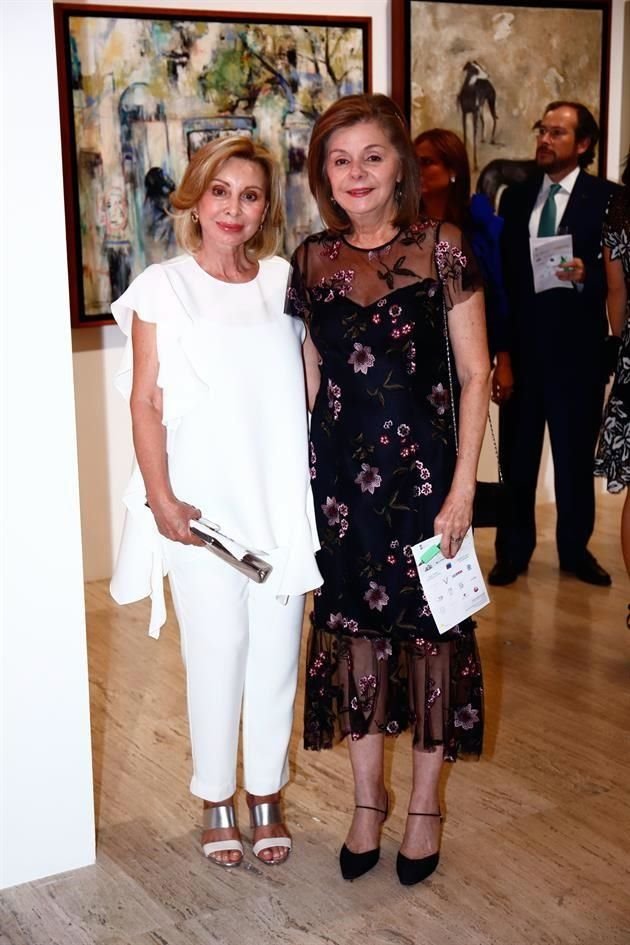 Anita Montes de Oca y Lily Navarro de Martínez