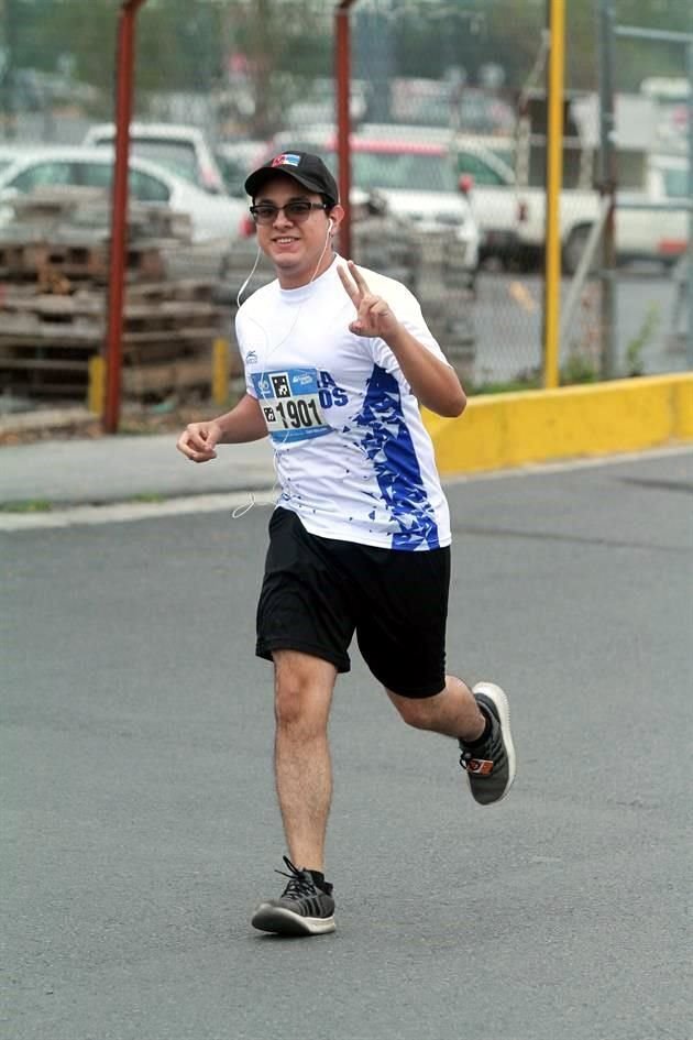 Nicolás Flores