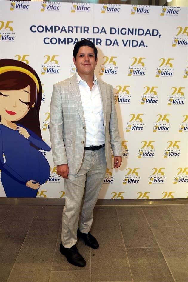 Elvin Torres Bulnes