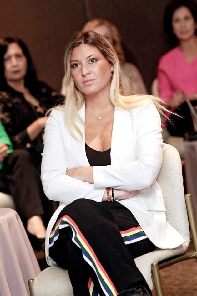 Alicia Santos de Martínez