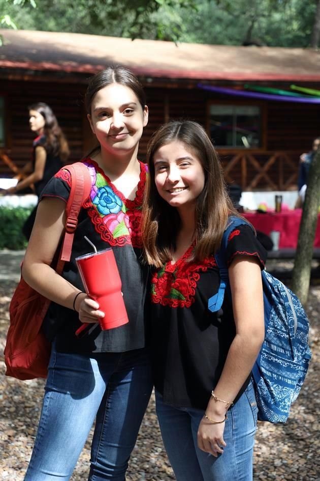 Alejandra Dow y Natalia Alvarado