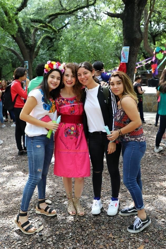 Natalia Millán, Beatriz Elizondo, Regina Villarreal y Ximena Coello