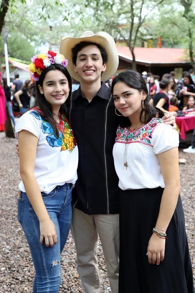 Natalia Millán, Eugenio Vallejo y Cindy Leang