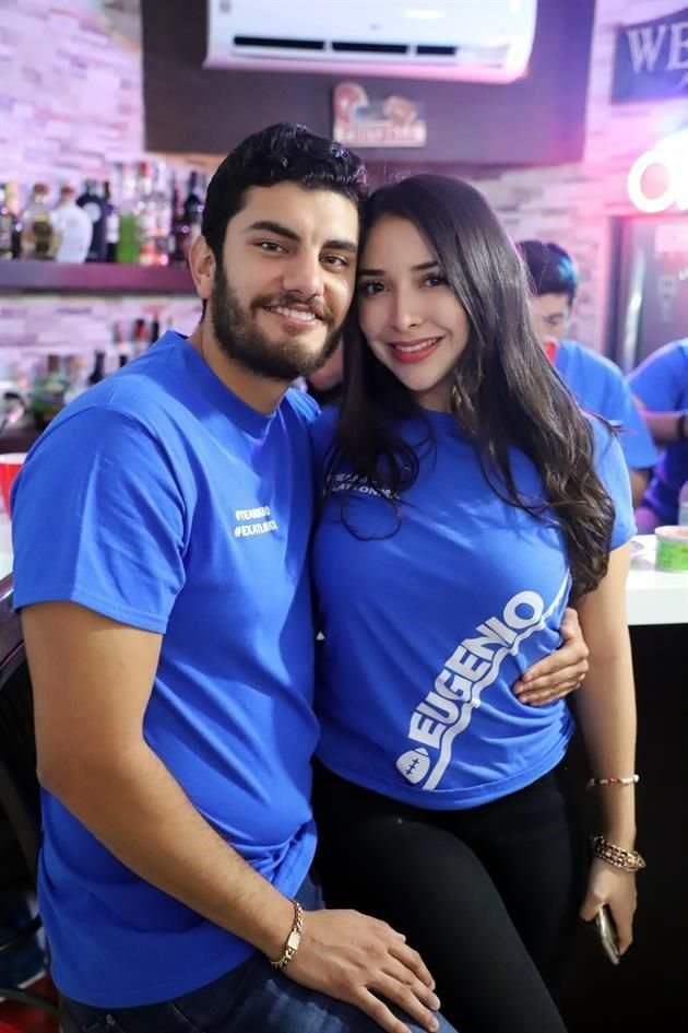 Antonio Escárcega y Diana Treviño