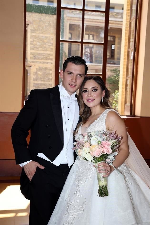 Luis Carlos Valdés Cázares y Cecilia Molina Gómez