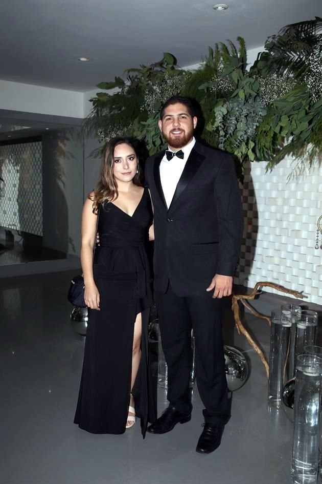 Alejandra Garza Elizondo y Luis Miguel Chapa