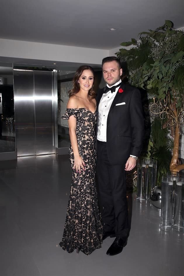 Diana Castillo y Oziel Elizondo