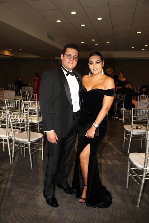 Luis Sandoval y Denisse González