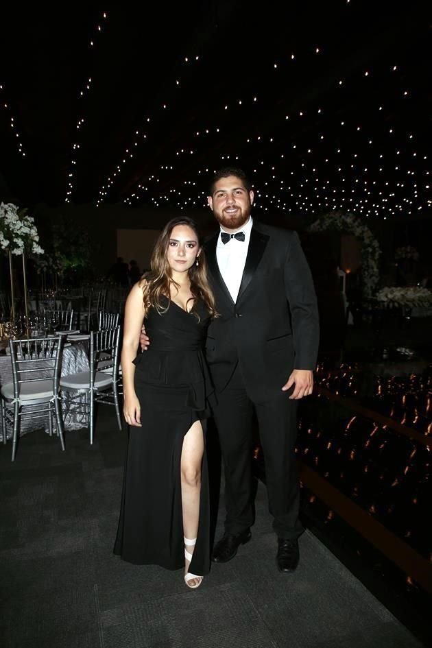 Alejandra Garza Elizondo y Lus Chapa