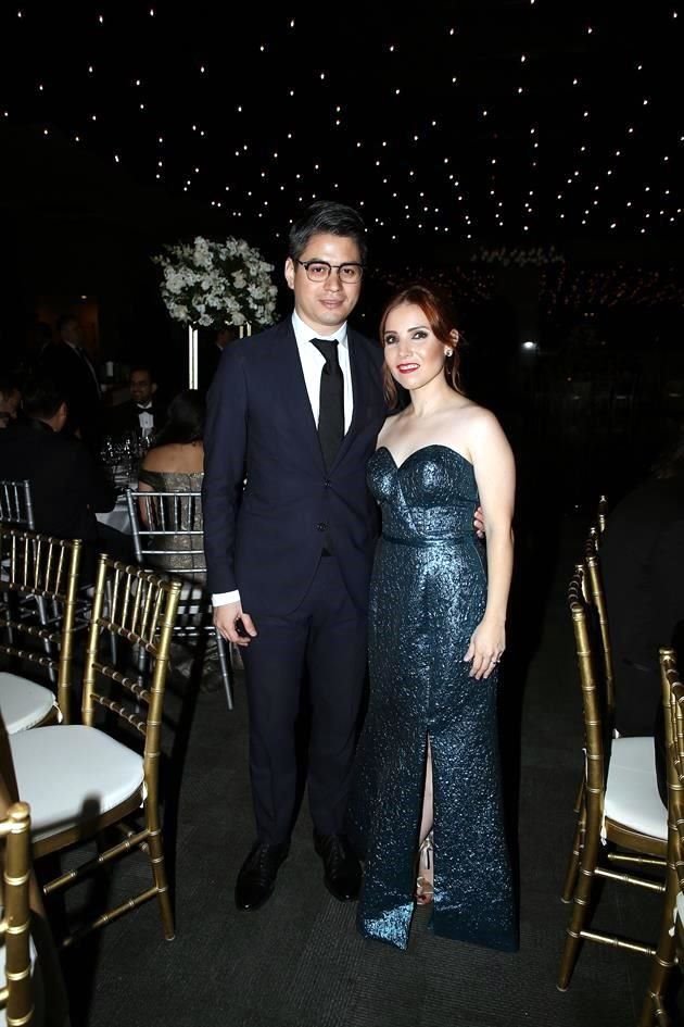 Jesús Morales y Lucy Herrera de Morales