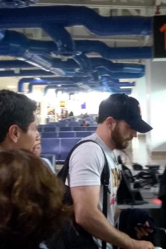 Chris Evans mejor conocido como #CapitánAmérica se encuentra filmando una serie en gran parte del hotel #GrandVelas en Nuevo Vallarta.