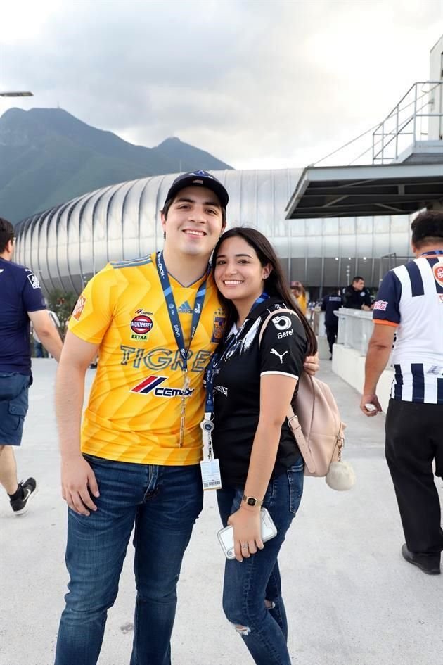 César Torres y Verónica Ramírez