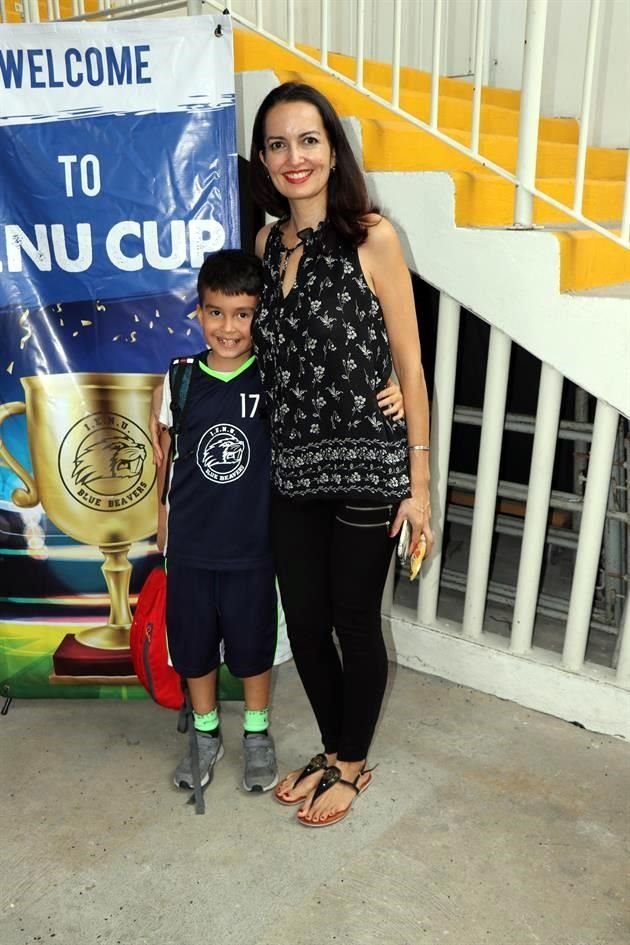 Samuel García y Erika Mondragón