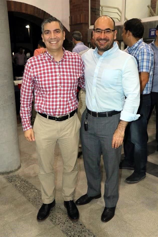 Alejandro Pequeño y Rogelio Carranza