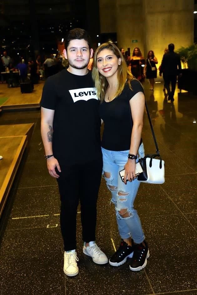 Luis Echegaray y Viridiana Rodríguez