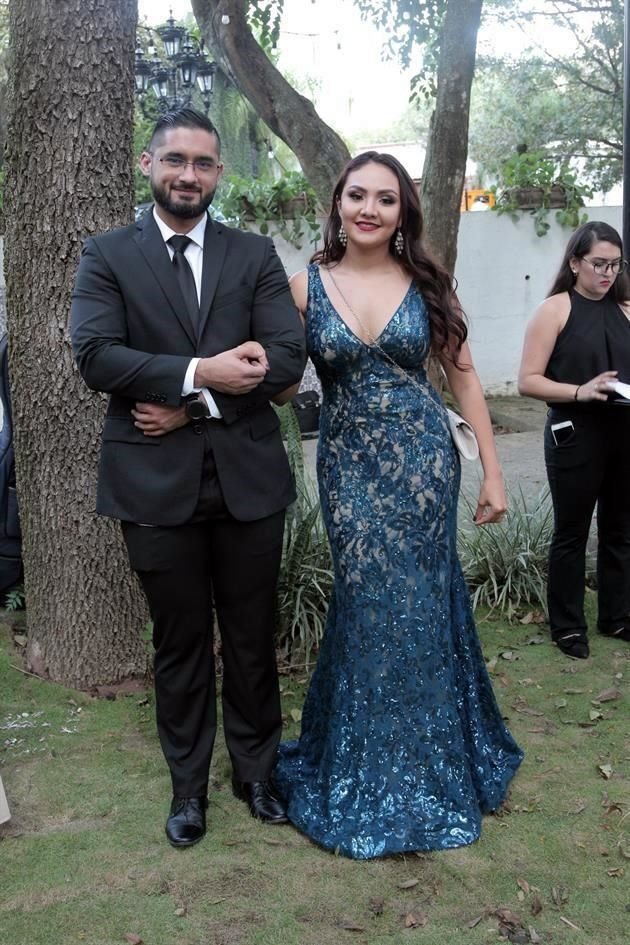 Manuel Martínez y Keren Monreal