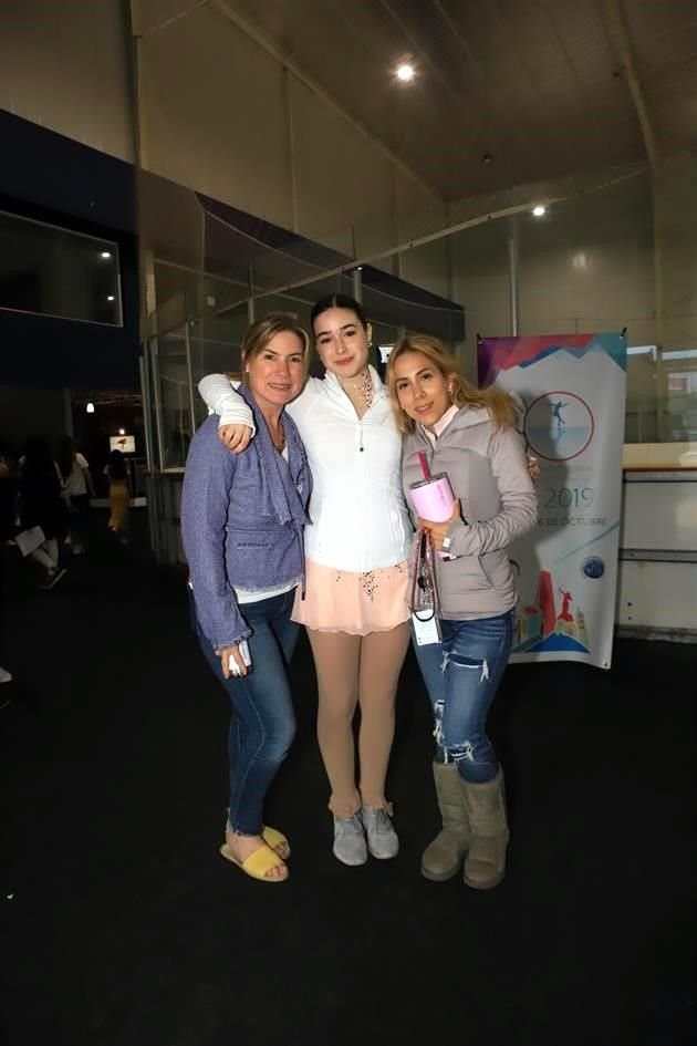 Diana Doehner, Paula Martínez y Denisse Jaramillo