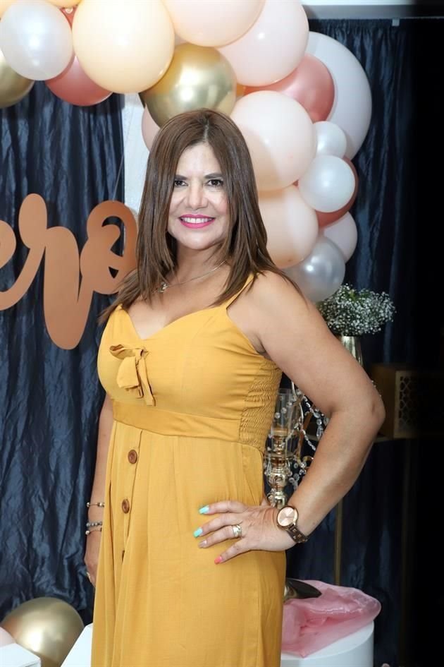 Paty Antúnez de Dávila
