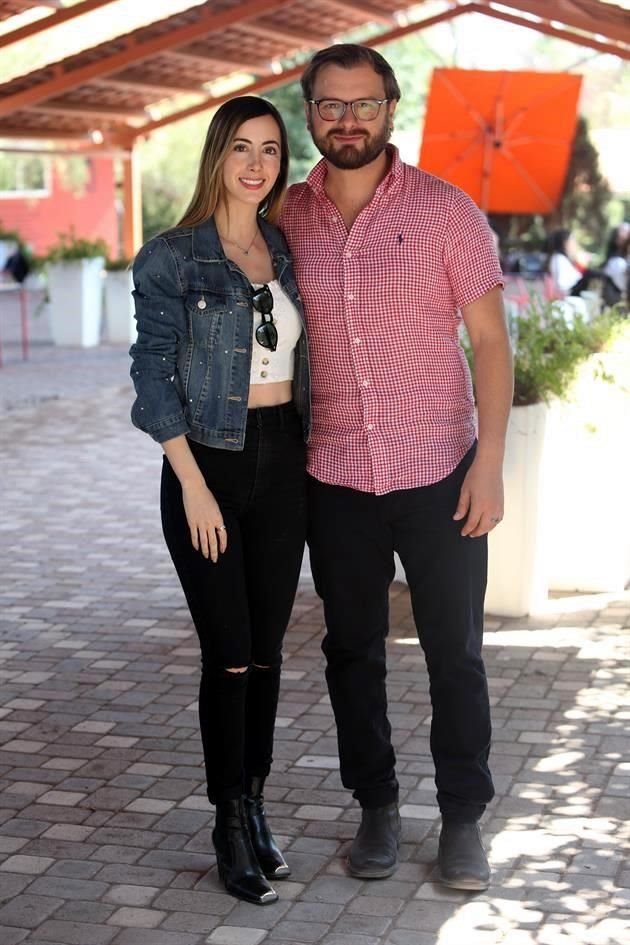 Mariajose Garza y Jaime de la Garza
