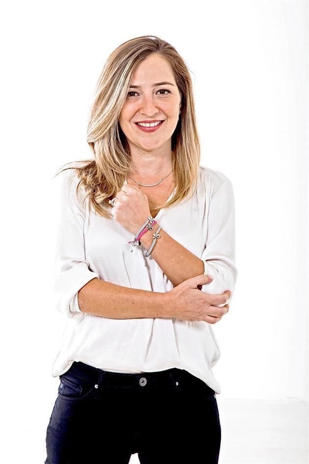 Alexandra Mena de Canavati