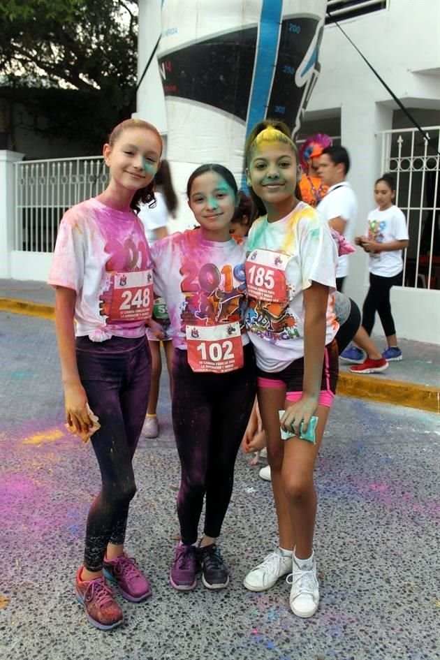Lucía González, Vanessa Villarreal y Danna Cavazos