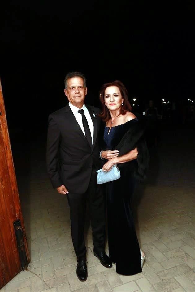 Fermín Gutiérrez y Lourdes Alvarado de Gutiérrez