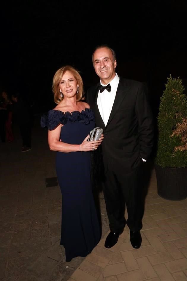 Ana Ritz de Aldape y Jorge Aldape
