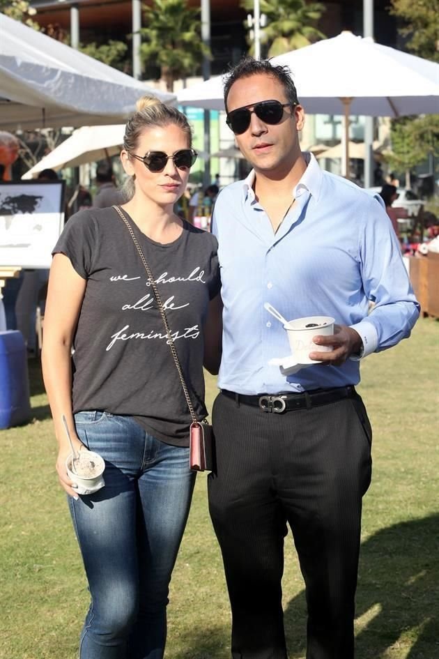 Paty Torres y Rafael Báez