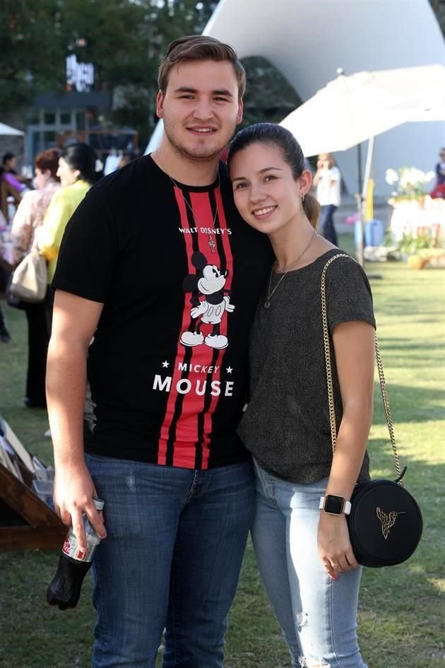 Fernando Guízar y Karla García