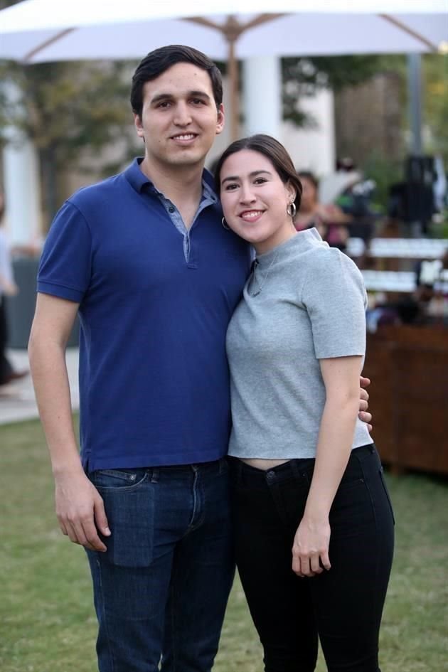 Eduardo ayala y Regina Páez